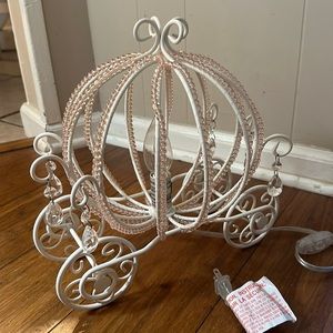 Monique Lhuillier Pottery Barn Kids Gorgeous Lamp!! Like new!